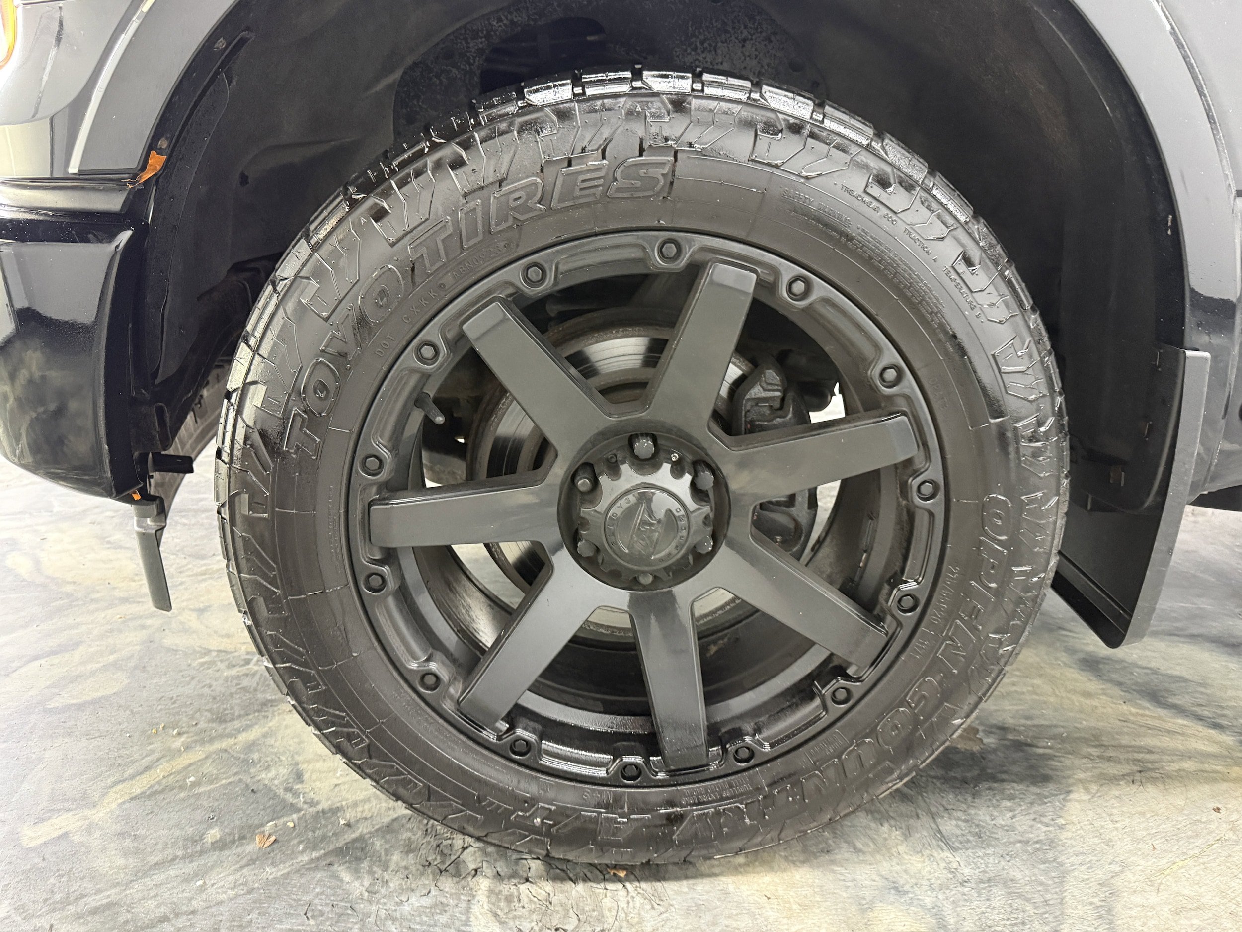 Used 2017 Ford F150 Limited AWD/4WD image 29