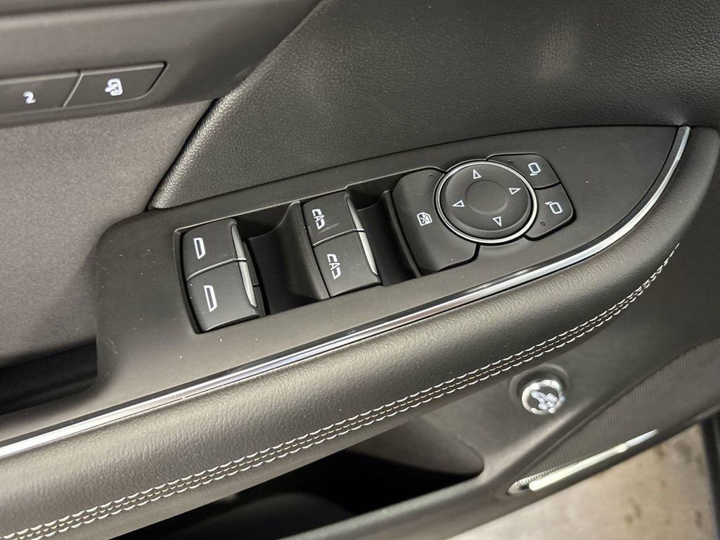 New 2025 Buick Envision Sport Touring image 28