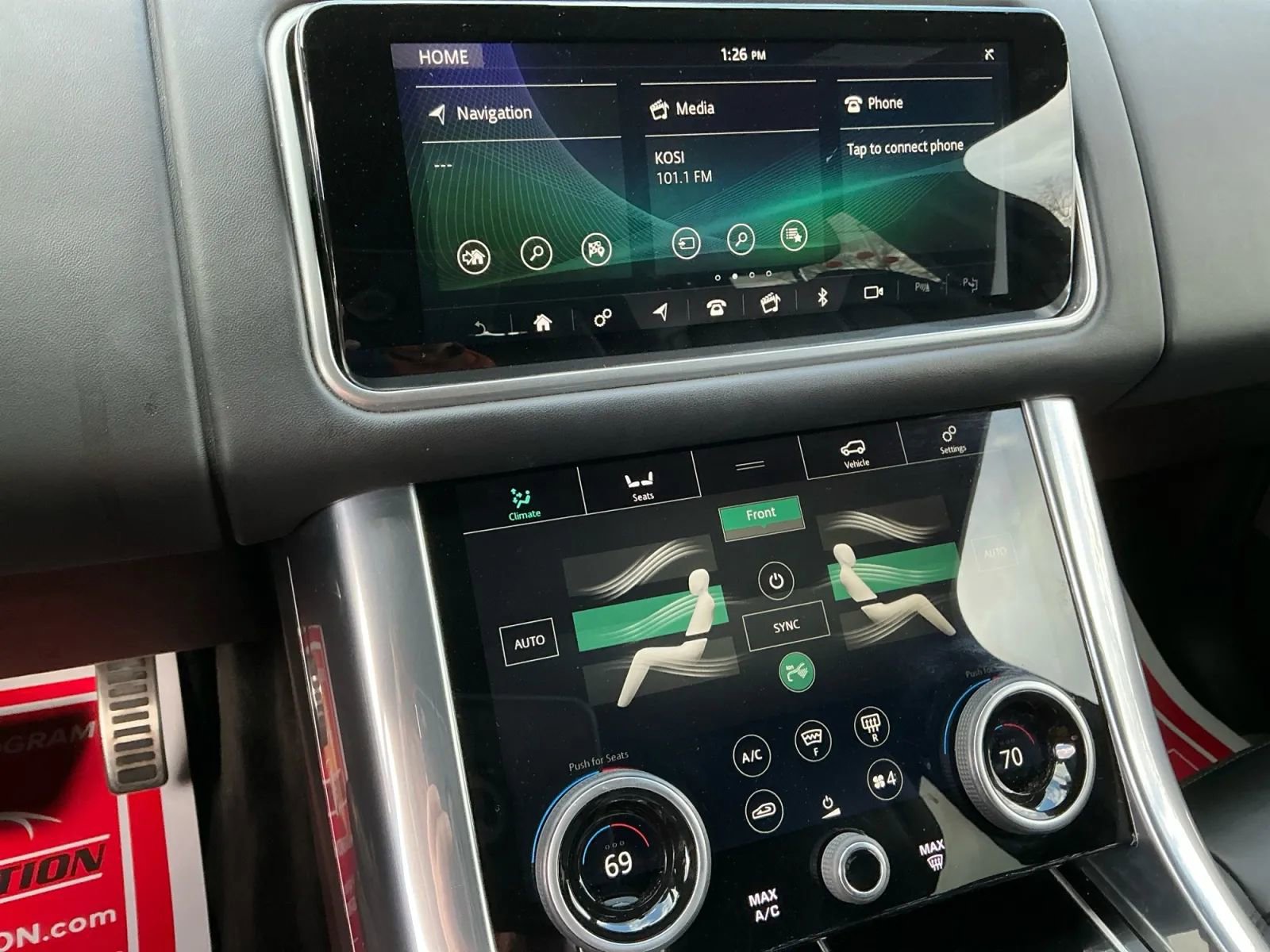 Used 2020 Land Rover Range Rover Sport HSE Dynamic image 32