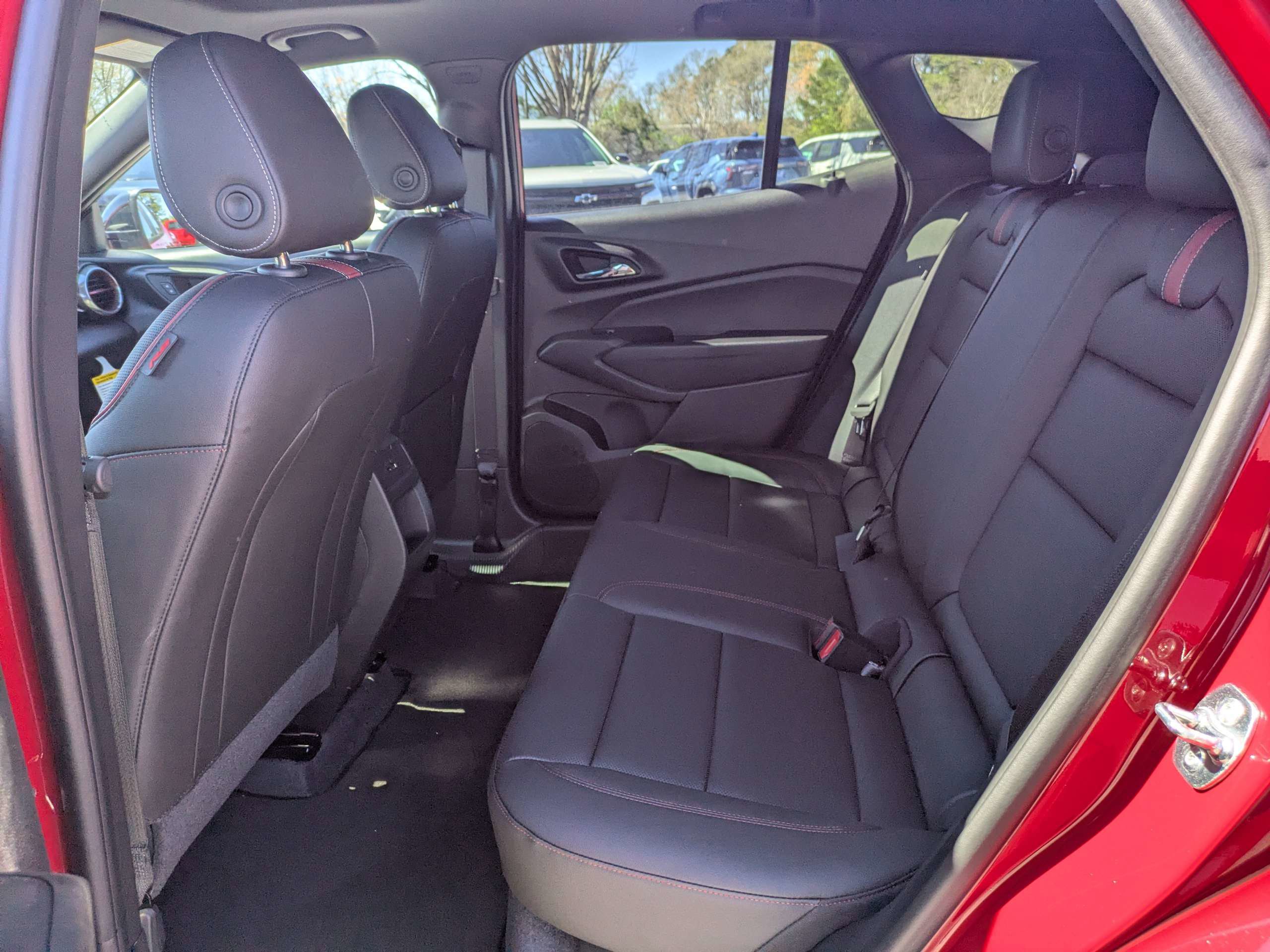 New 2026 Chevrolet Trax RS w/ Sunroof Package image 14