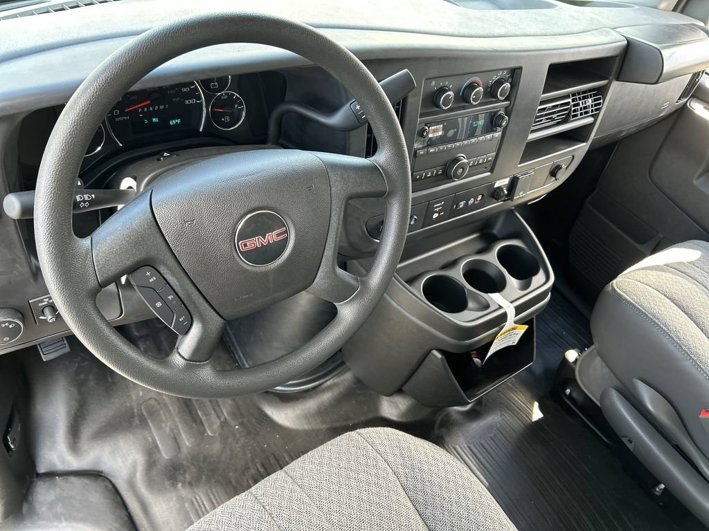 New 2025 GMC Savana 3500 w/ Power Convenience Package RWD image 19