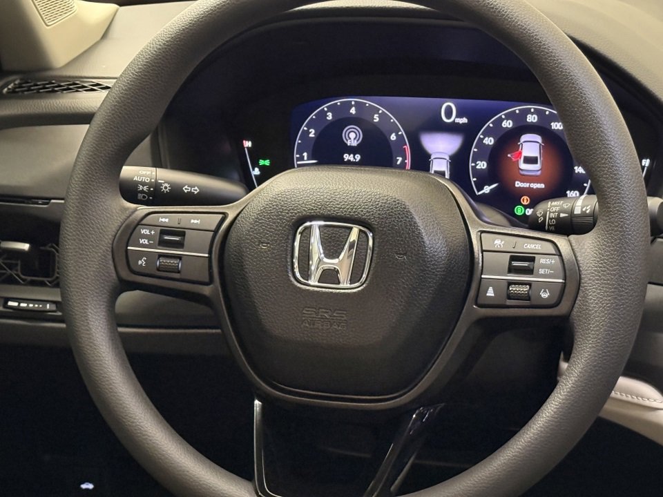 New 2025 Honda Accord SE image 11