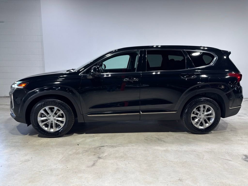 Used 2019 Hyundai Santa Fe SEL AWD/4WD image 4