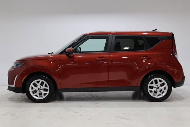 Used 2024 Kia Soul S FWD image 4