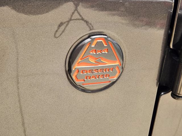 Certified 2025 Jeep Gladiator Mojave AWD/4WD image 14
