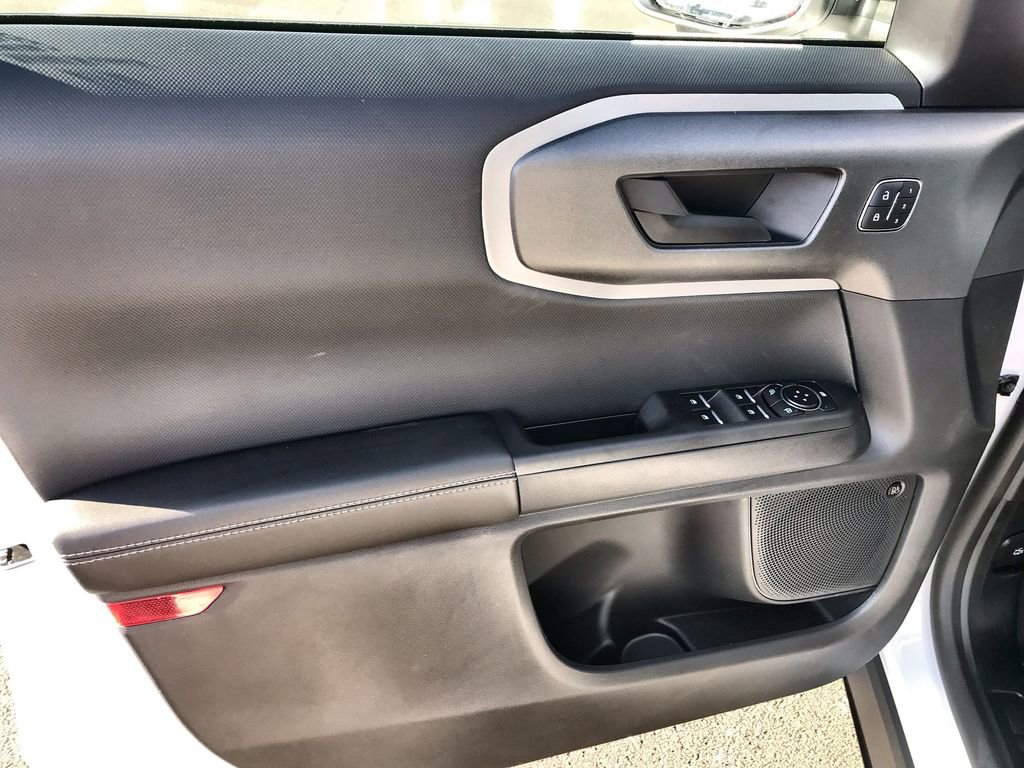 New 2025 Ford Bronco Sport Outer Banks w/ Sasquatch Outer Banks Package image 13