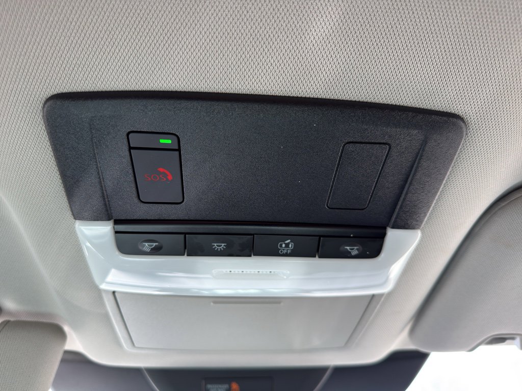 Certified 2023 Nissan Pathfinder SL w/ Lighting Package (N92) image 23