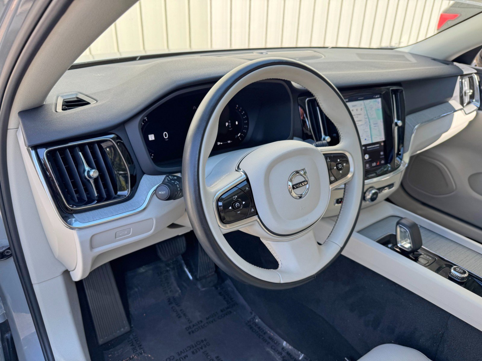 Used 2024 Volvo S60 B5 Plus w/ Climate Package FWD image 14