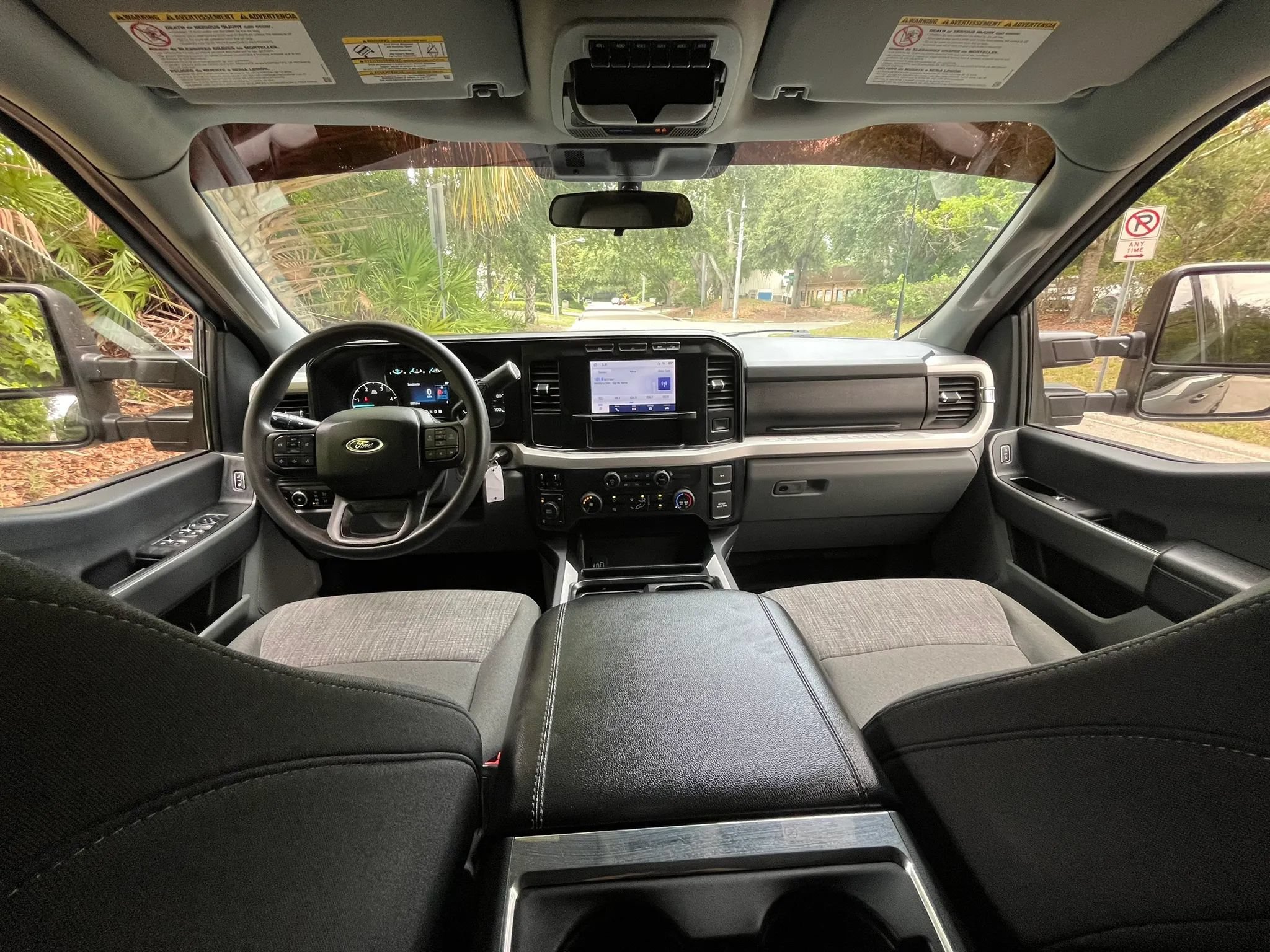 Used 2024 Ford F250 XLT AWD/4WD image 13