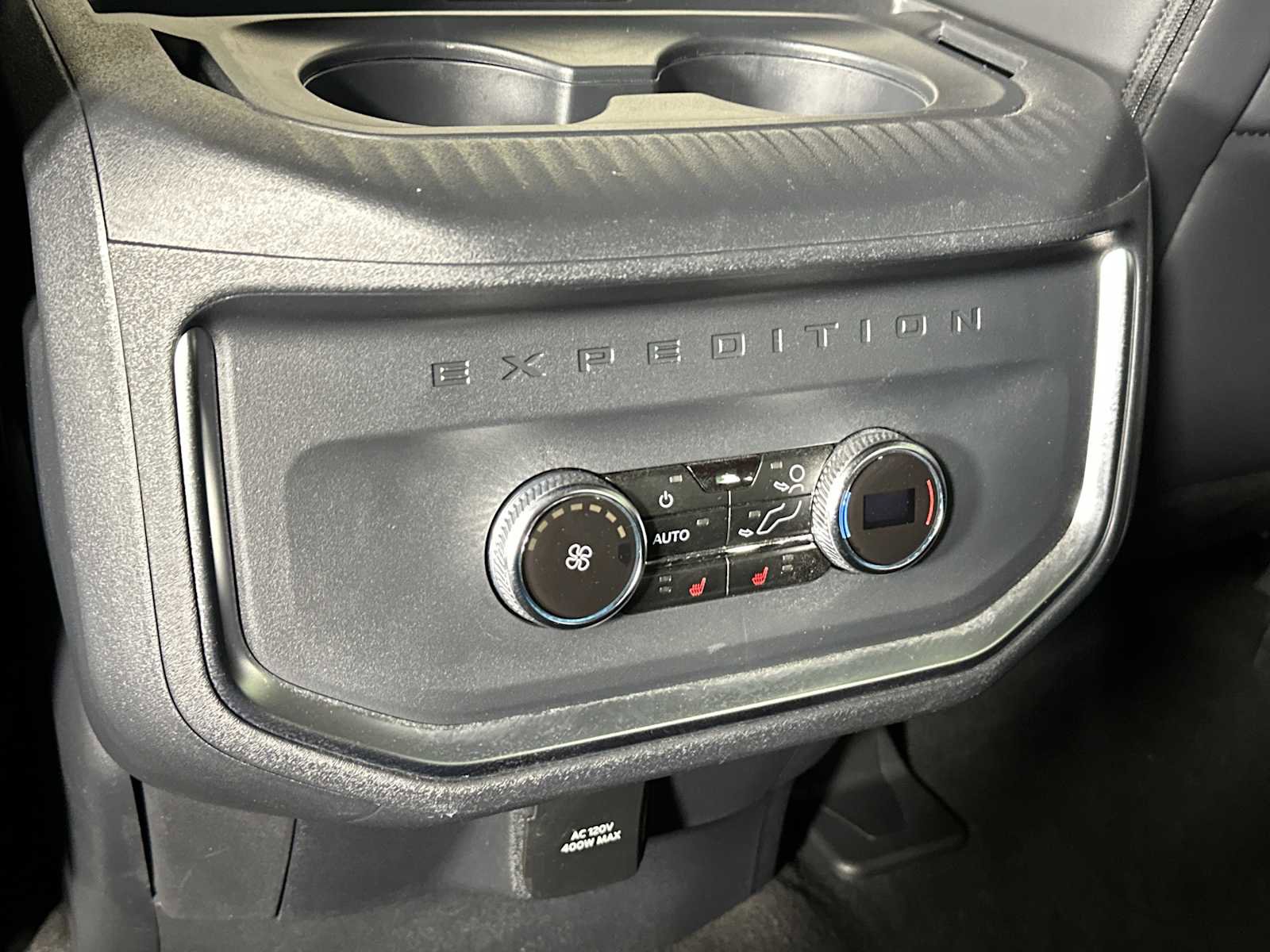 Used 2025 Ford Expedition Max Platinum w/ Driver's Package AWD/4WD image 27