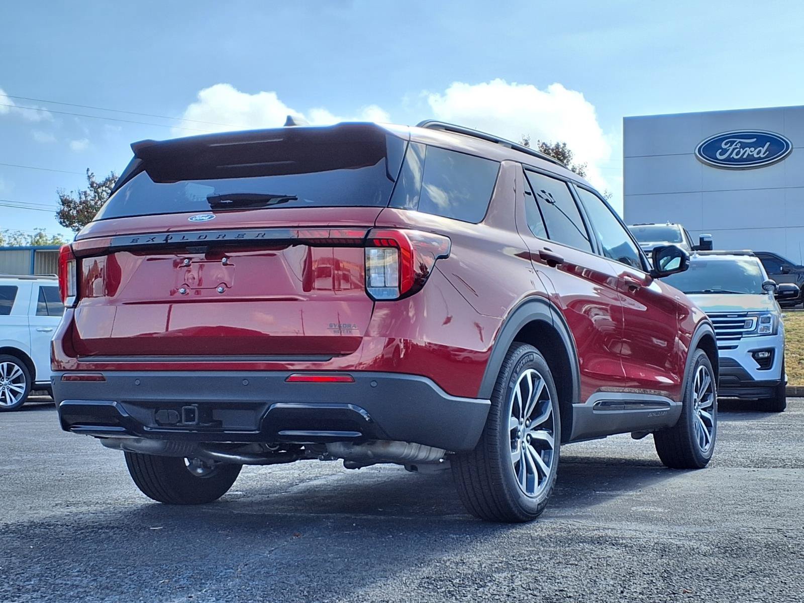 New 2027 Ford Explorer ST-Line RWD image 5