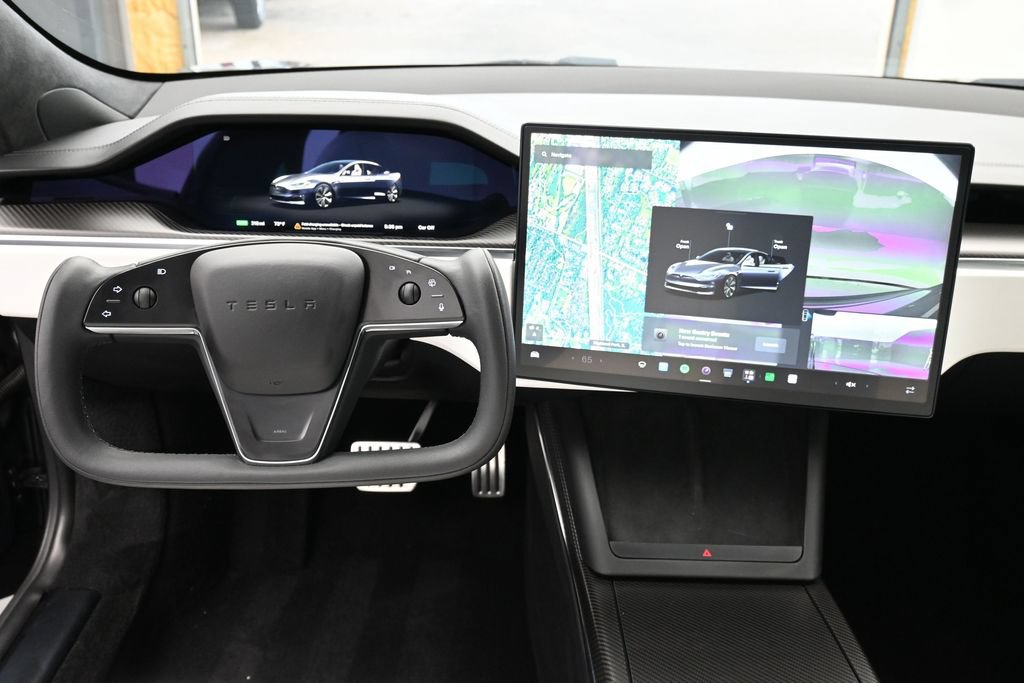 Used 2023 Tesla Model S Plaid AWD/4WD image 11