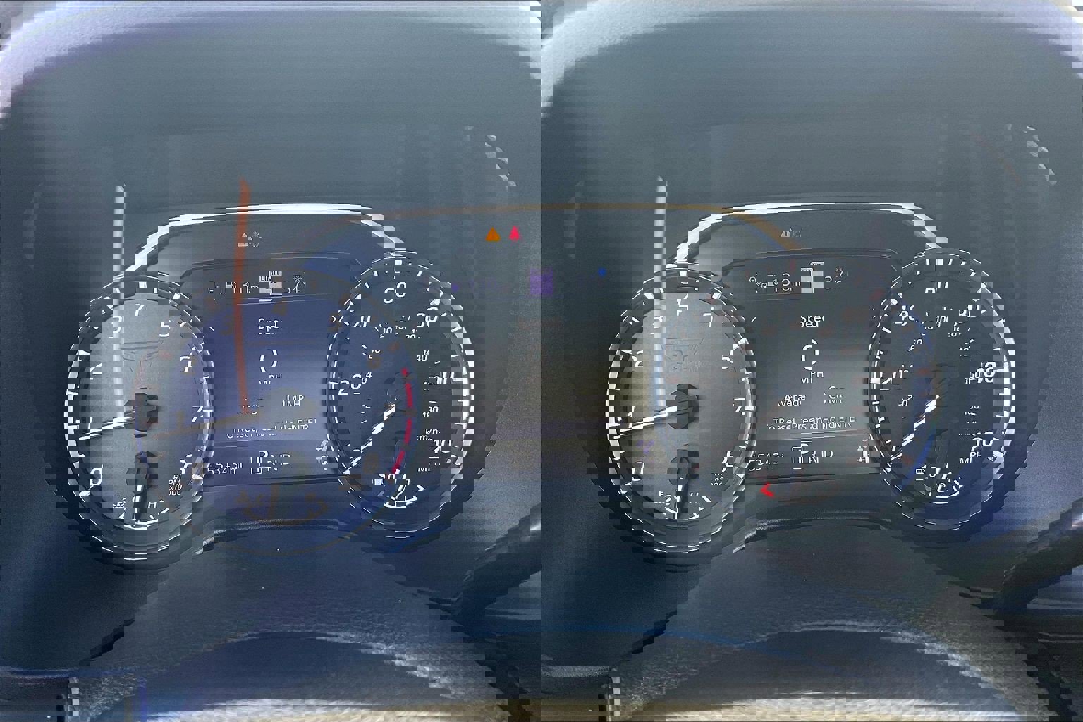 Used 2022 Nissan Titan Platinum Reserve w/ Moonroof Package image 25