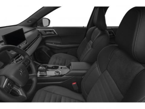 New 2026 Mitsubishi Outlander LE AWD/4WD image 11