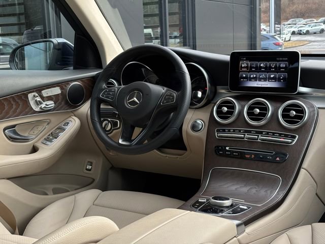 Used 2019 Mercedes-Benz GLC 300 4MATIC image 58