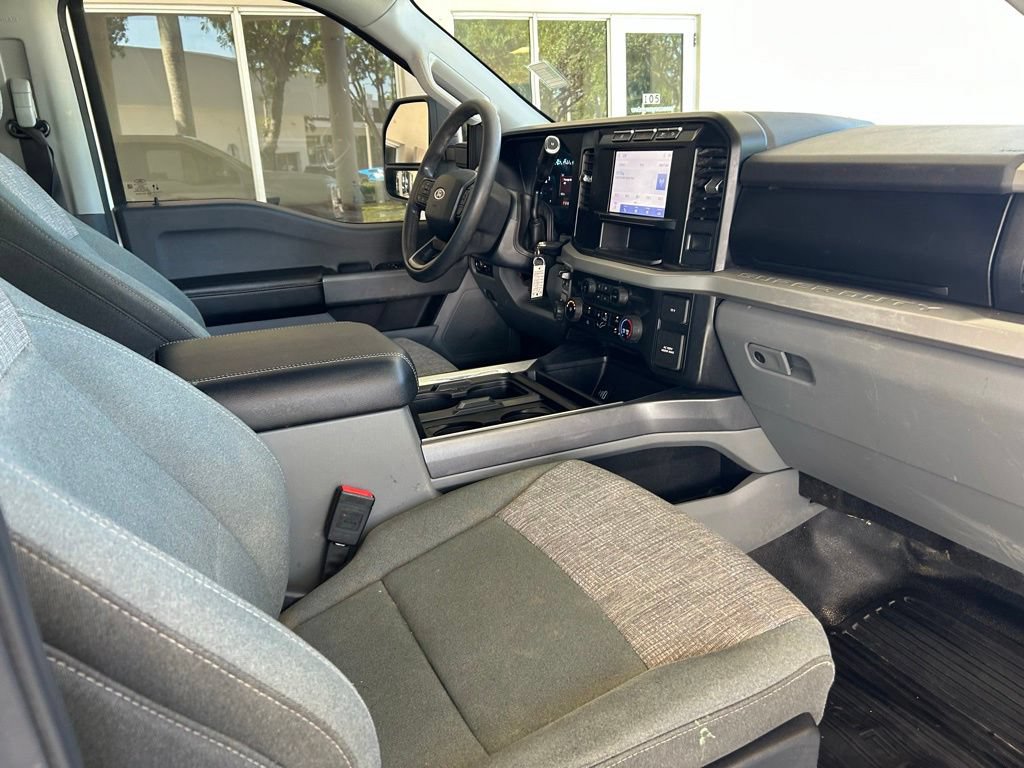 Used 2024 Ford F350 XLT w/ FX4 Off-Road Package AWD/4WD image 27