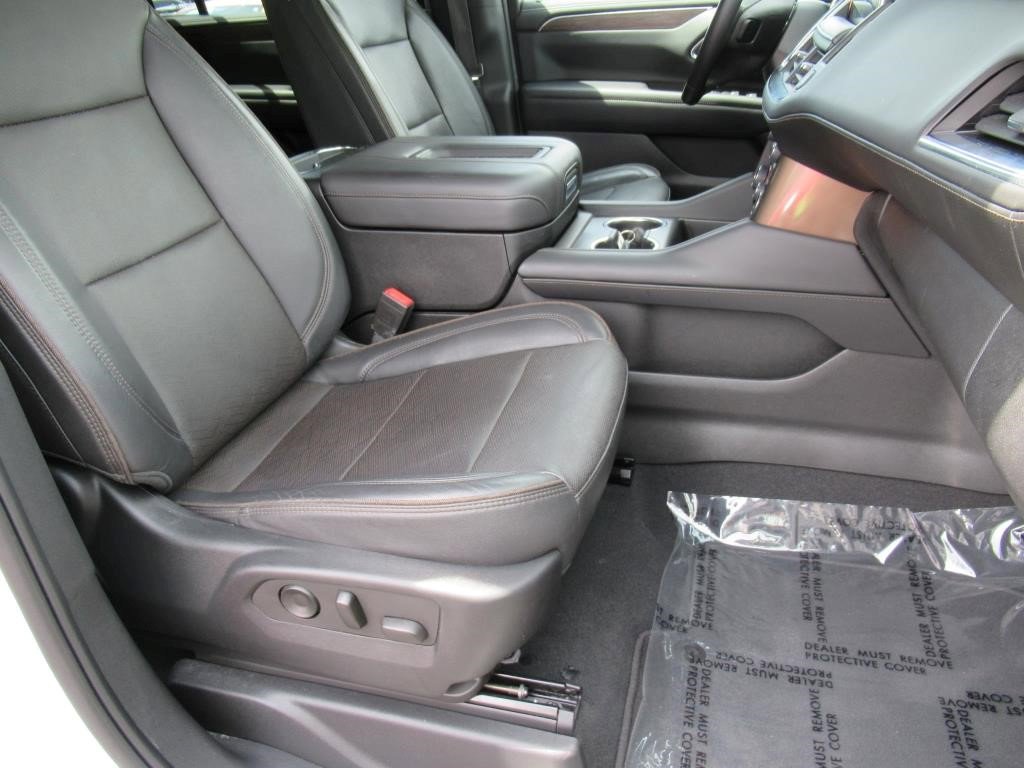 Certified 2022 Chevrolet Suburban High Country image 7