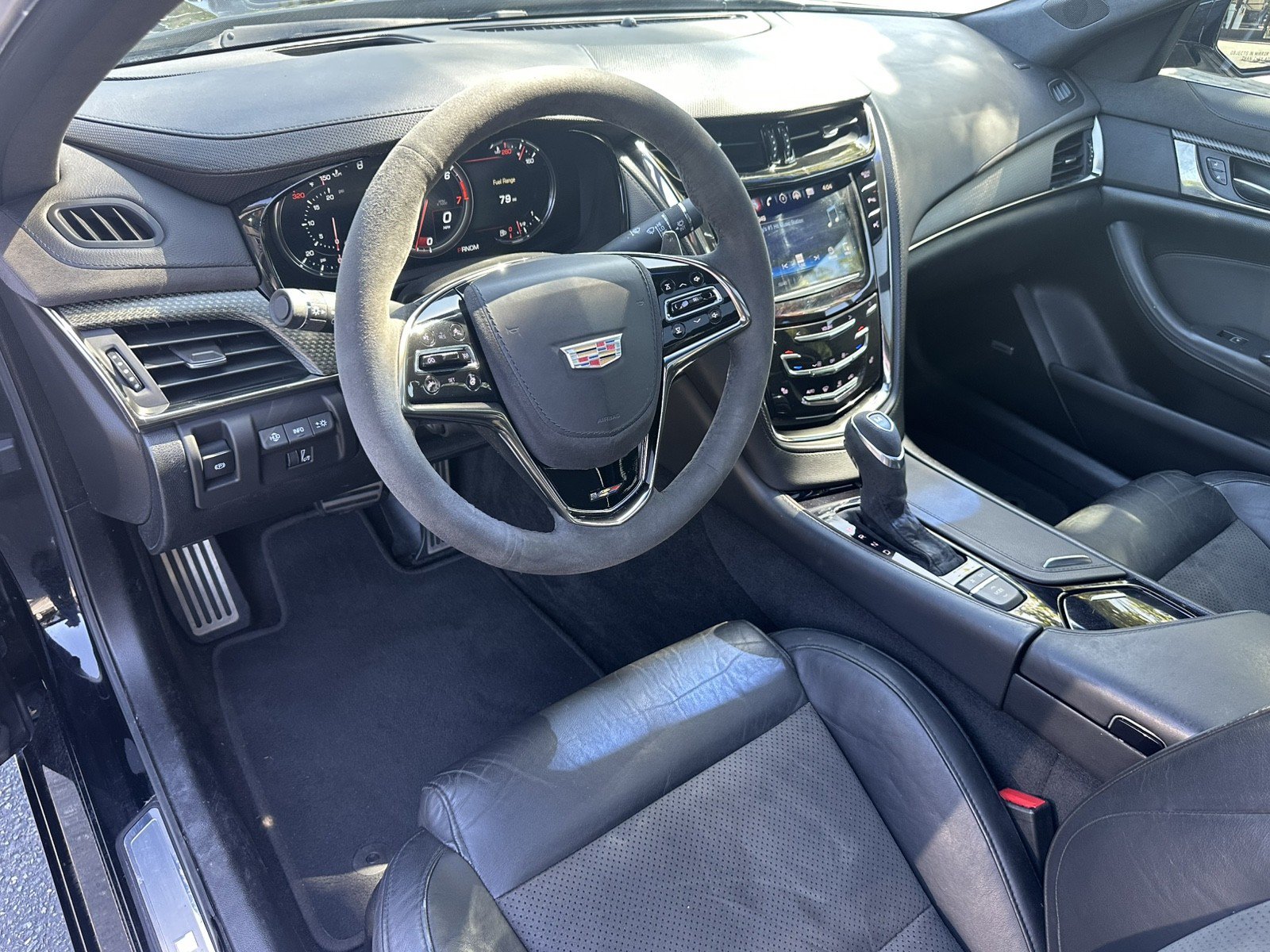 Used 2016 Cadillac CTS V w/ Luxury Package RWD image 18