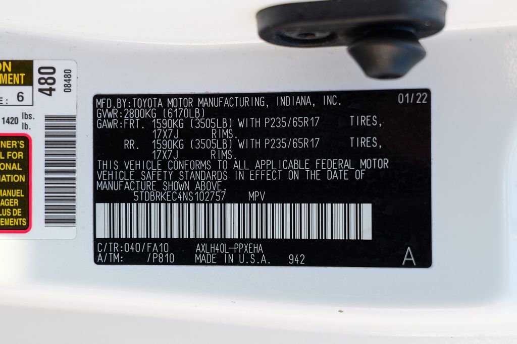 Used 2022 Toyota Sienna LE w/ LE Plus Package image 55