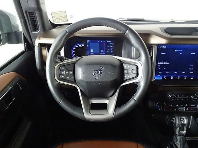 Used 2022 Ford Bronco Outer Banks image 22