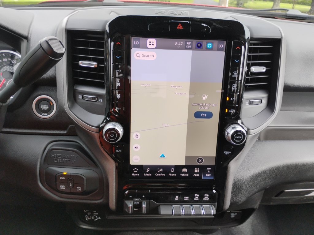 New 2026 RAM 2500 Tradesman AWD/4WD image 32