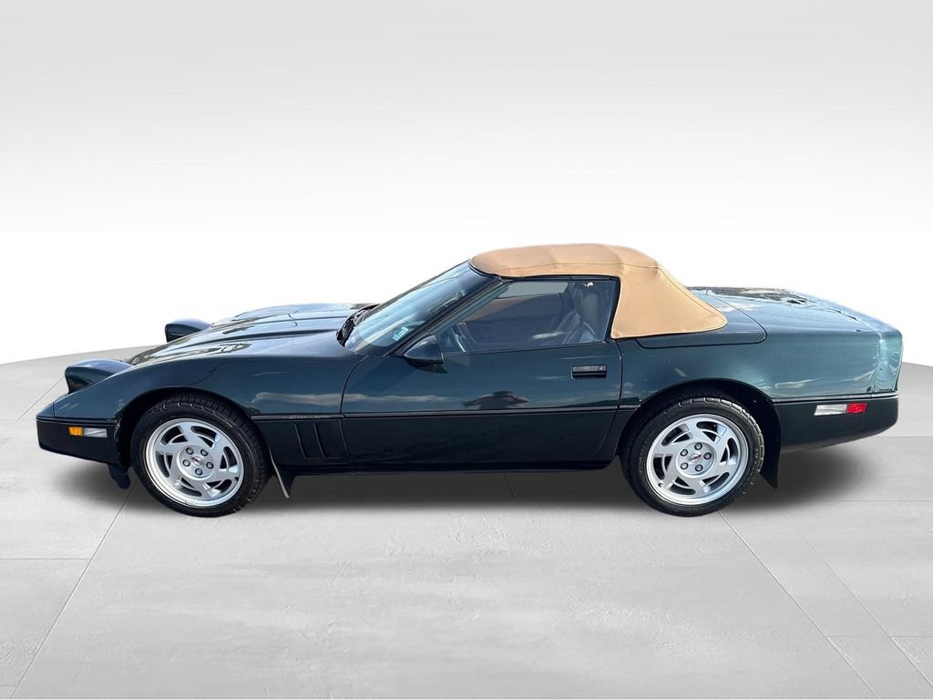 Used 1990 Chevrolet Corvette Convertible RWD image 6