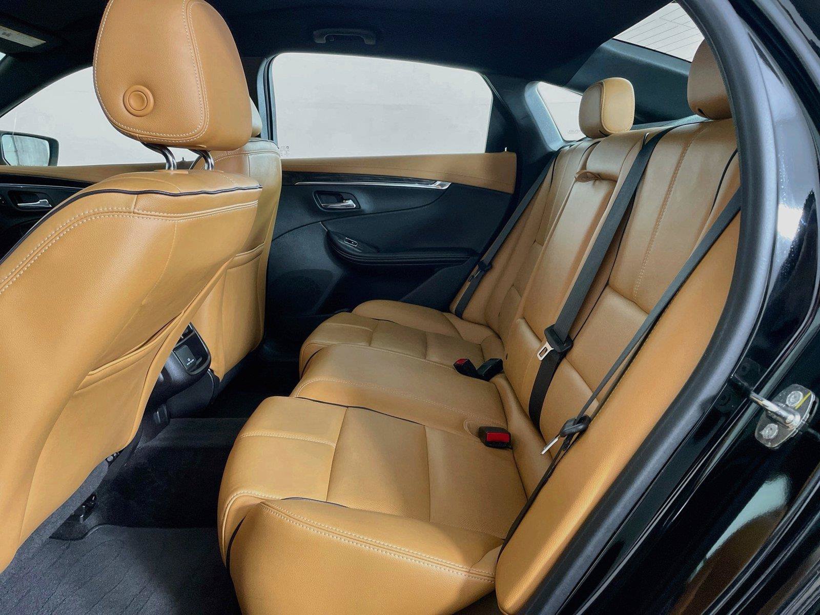 Used 2015 Chevrolet Impala LTZ FWD image 11