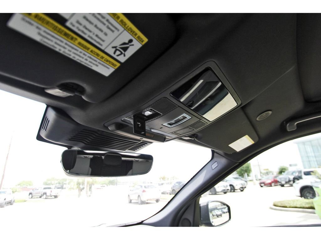 Used 2023 Land Rover Discovery Sport S R-Dynamic image 18