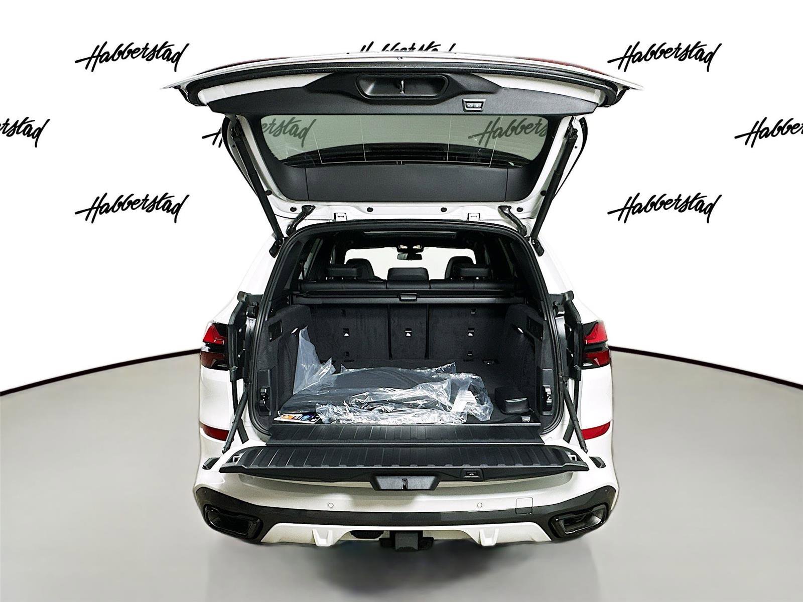 New 2026 BMW X5 xDrive40i w/ M Sport Package image 28