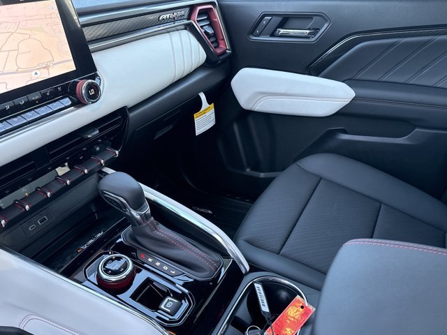 New 2026 GMC Canyon AT4X image 24