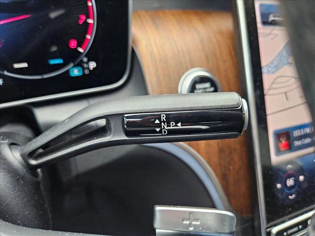 Used 2023 Mercedes-Benz GLC 300 image 9