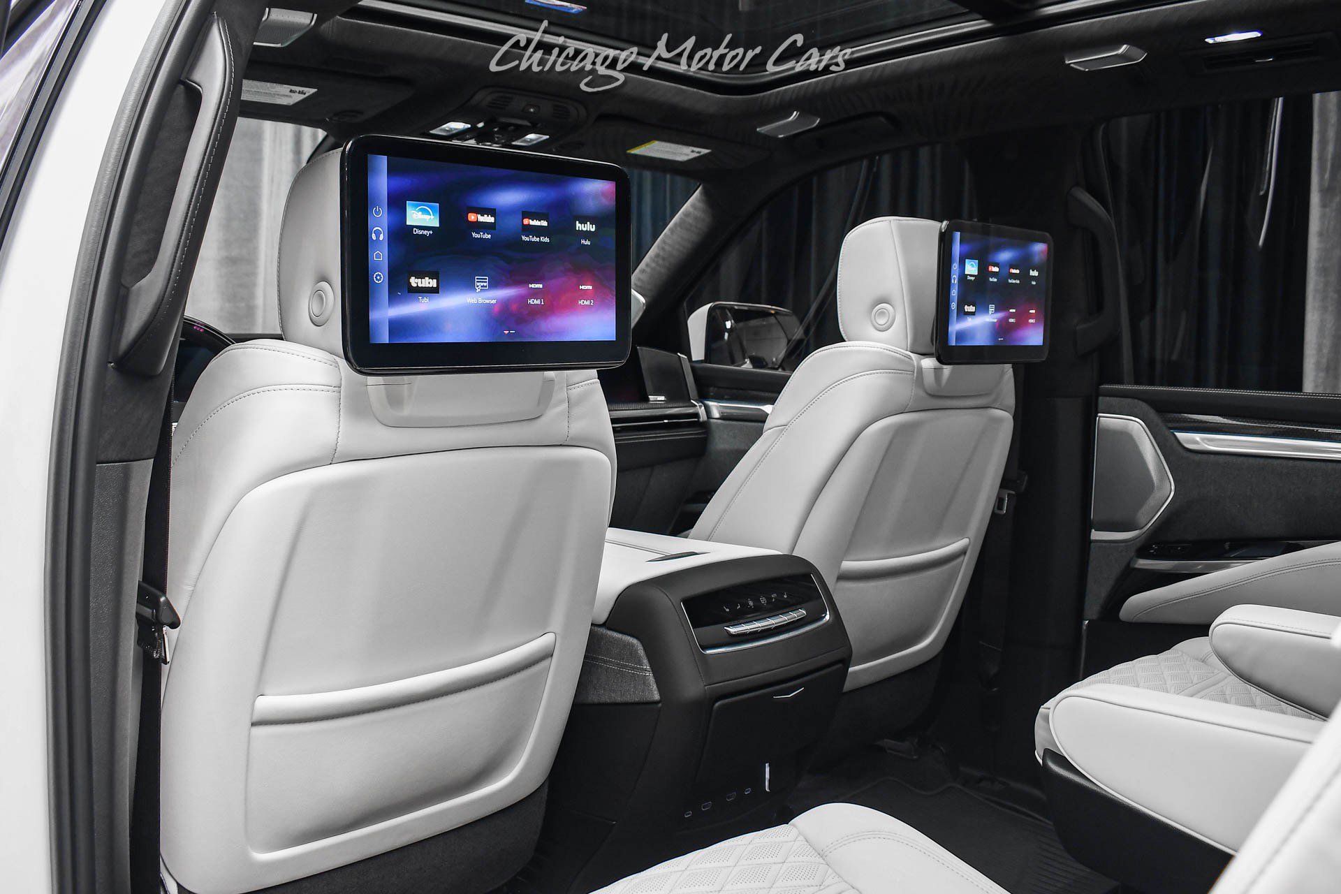 Used 2025 Cadillac Escalade V image 27