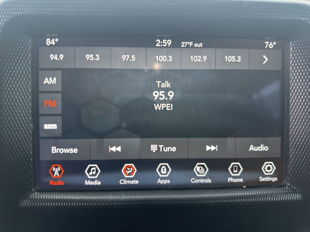 Used 2023 Jeep Wrangler Unlimited image 18