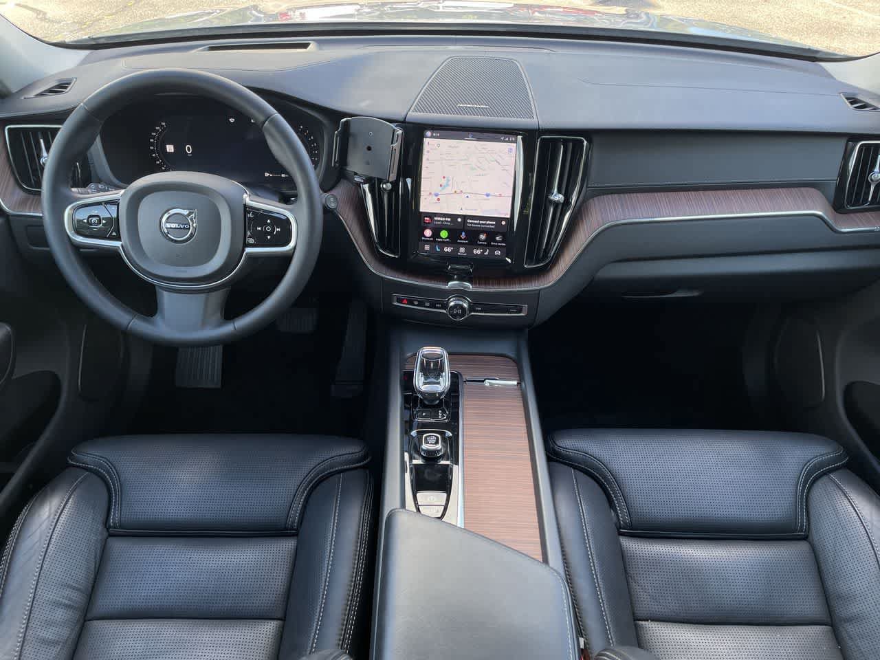 Used 2023 Volvo XC60 B5 Ultimate AWD/4WD image 31