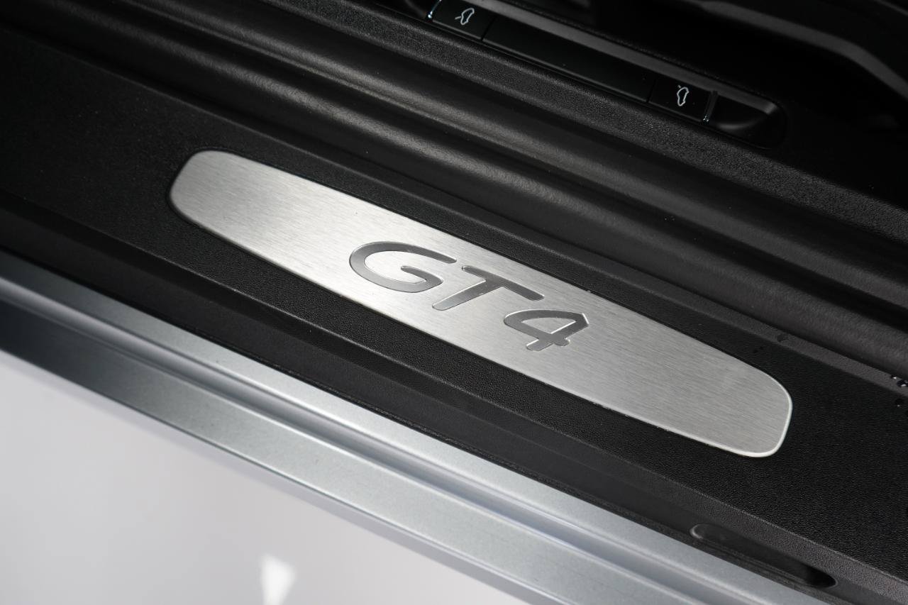 Used 2016 Porsche Cayman GT4 RWD image 16