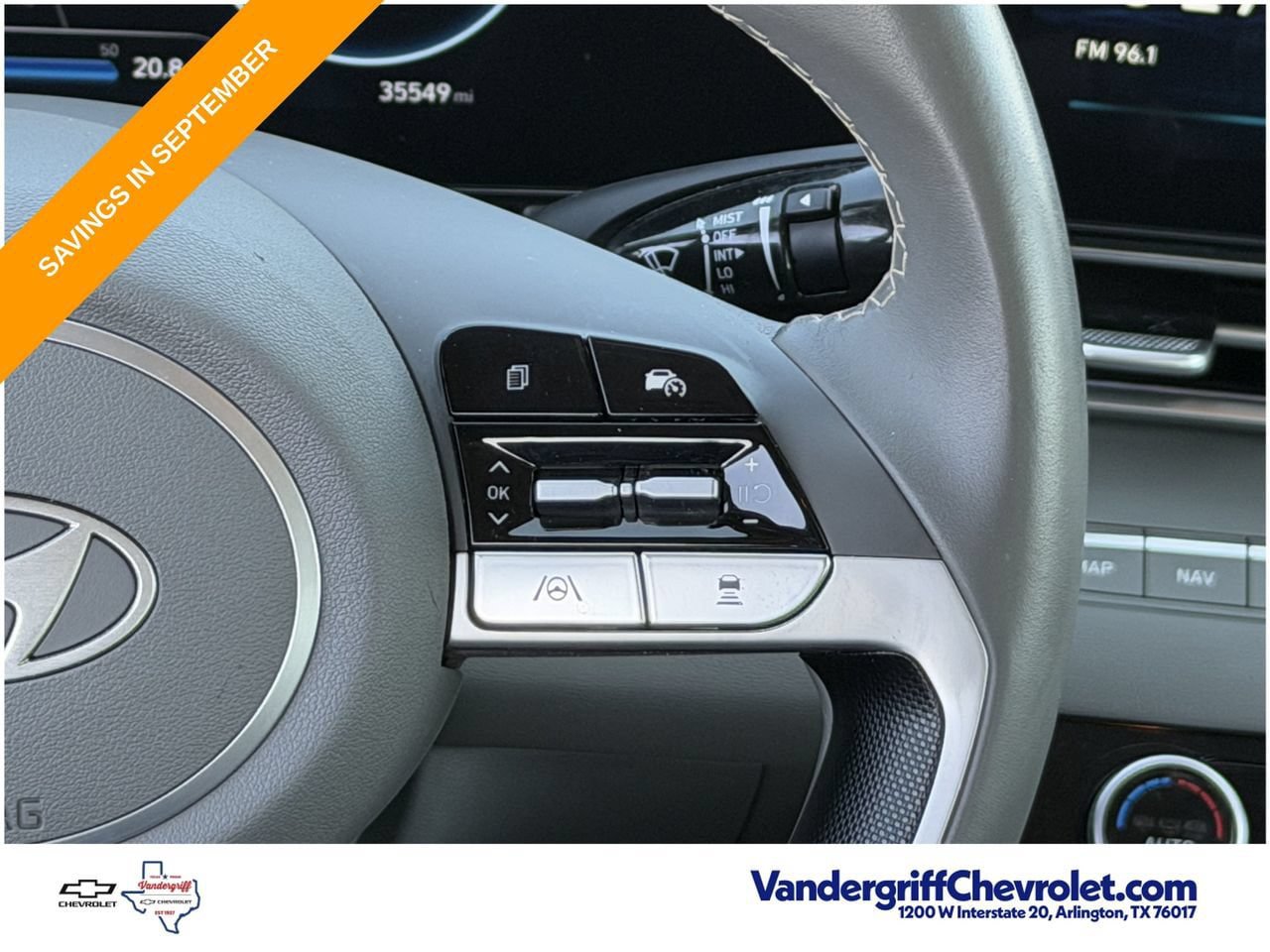 Used 2025 Hyundai Elantra SEL FWD image 12