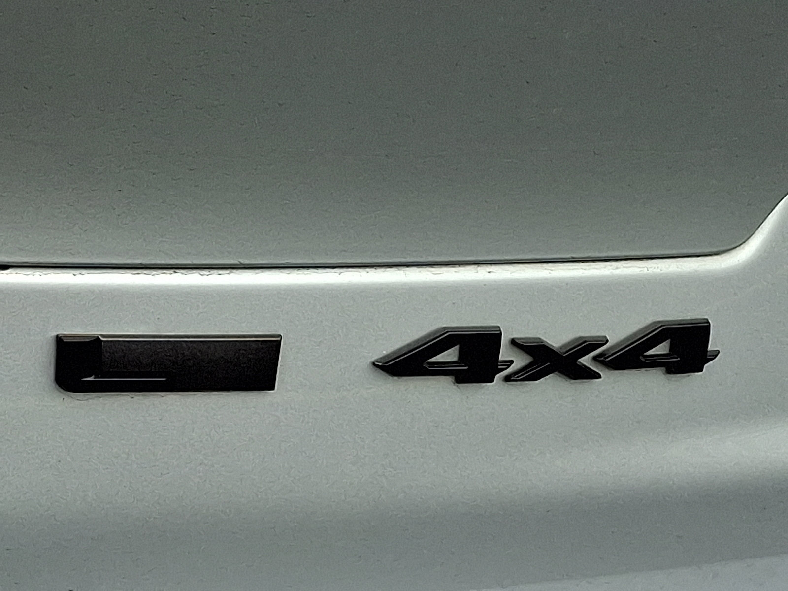 Certified 2022 Jeep Grand Cherokee L Laredo image 32