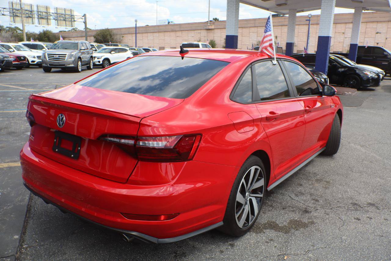 Used 2020 Volkswagen Jetta GLI FWD image 3