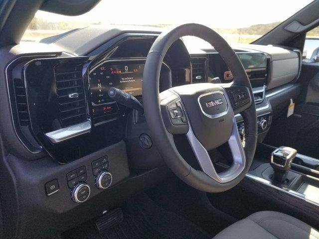 New 2026 GMC Sierra 1500 SLT image 8