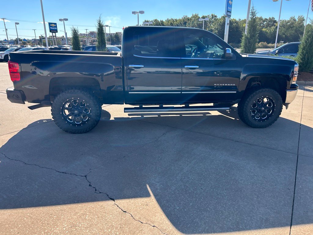 Used 2015 Chevrolet Silverado 1500 LTZ Z71 w/ LTZ Plus Package AWD/4WD image 14