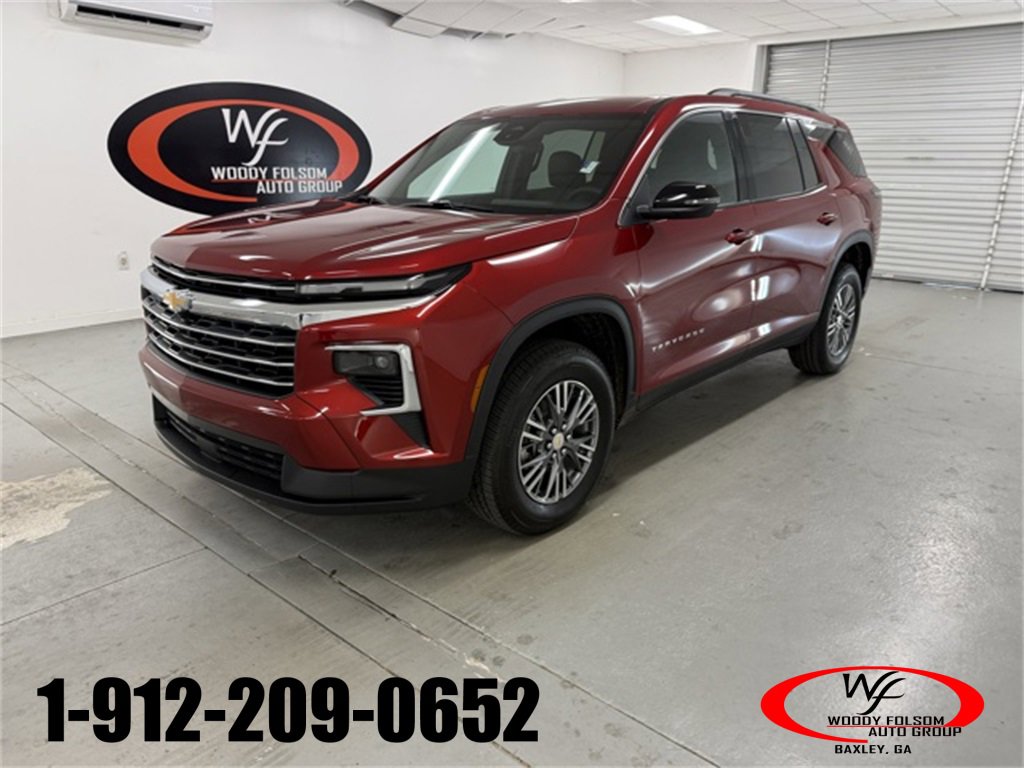 New 2026 Chevrolet Traverse LT w/ LPO, Floor Liner Package