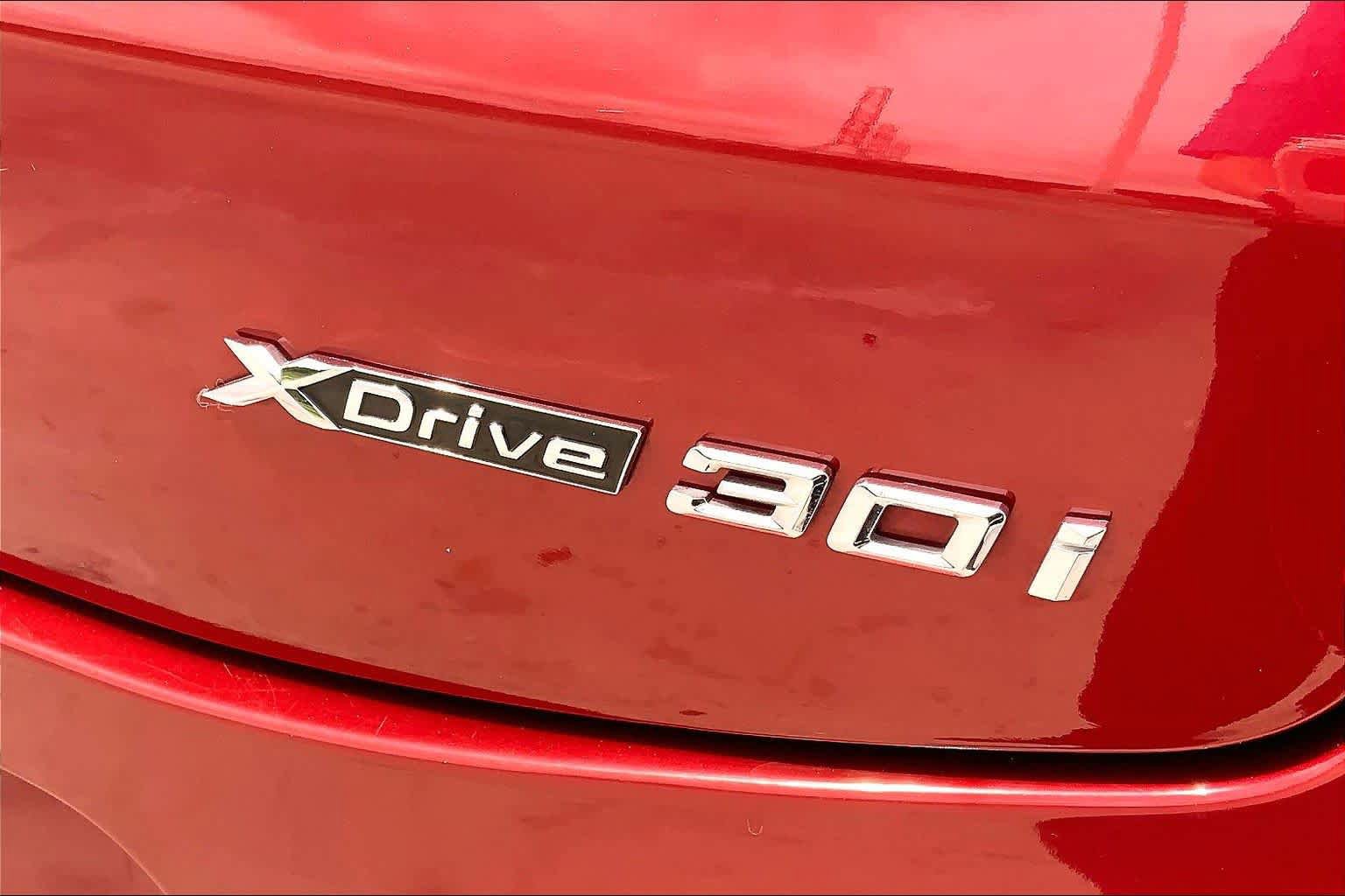 Used 2019 BMW X4 xDrive30i w/ Premium Package AWD/4WD image 9