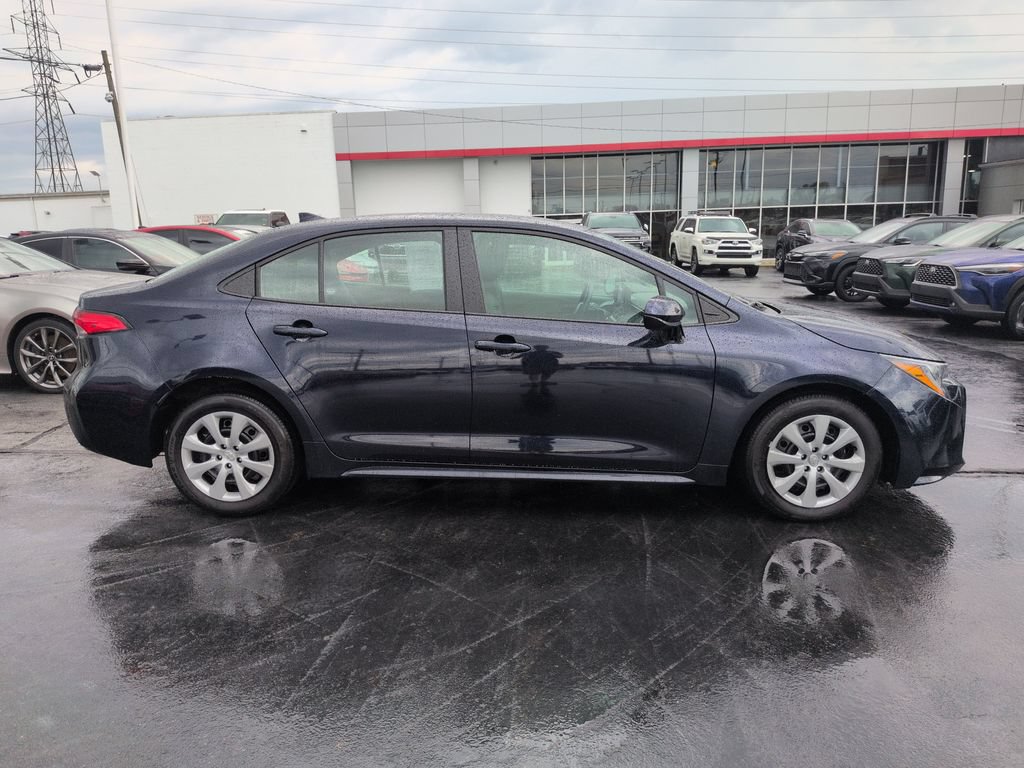 Certified 2025 Toyota Corolla LE FWD image 6