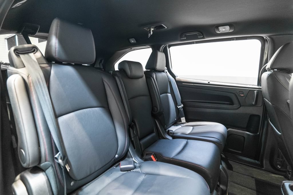 Used 2024 Honda Odyssey Sport image 36