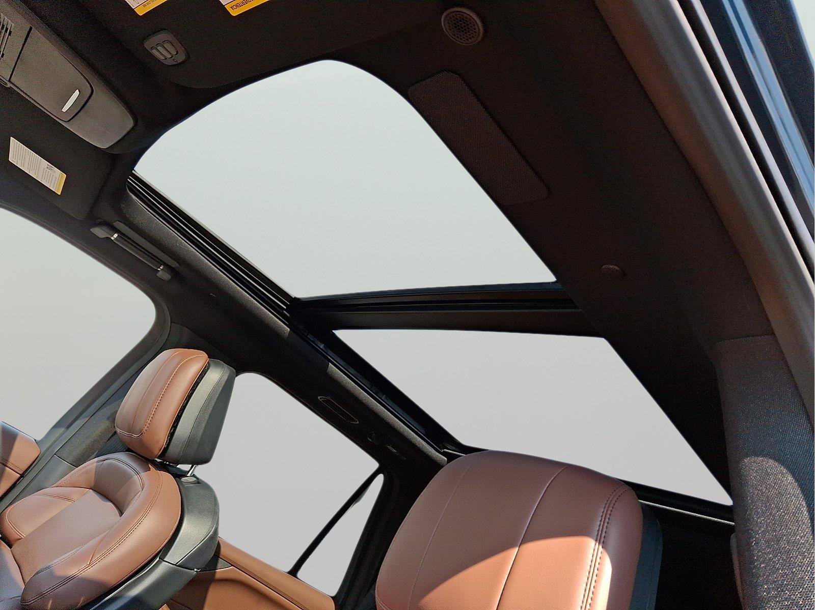 New 2026 Lincoln Navigator L Reserve AWD/4WD image 11