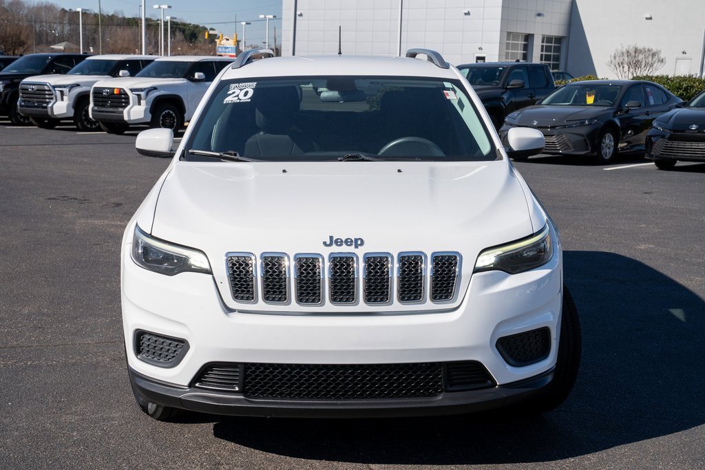 Used 2020 Jeep Cherokee Latitude image 2