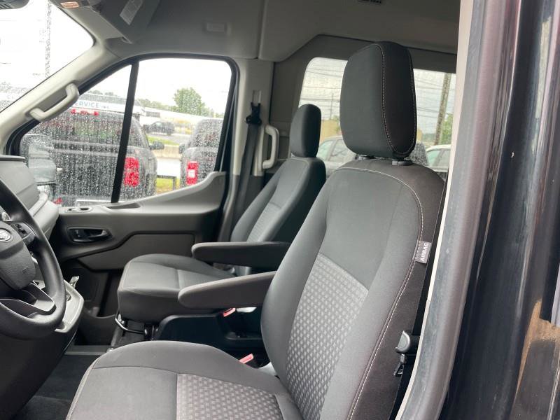 Used 2021 Ford Transit 350 XLT image 9