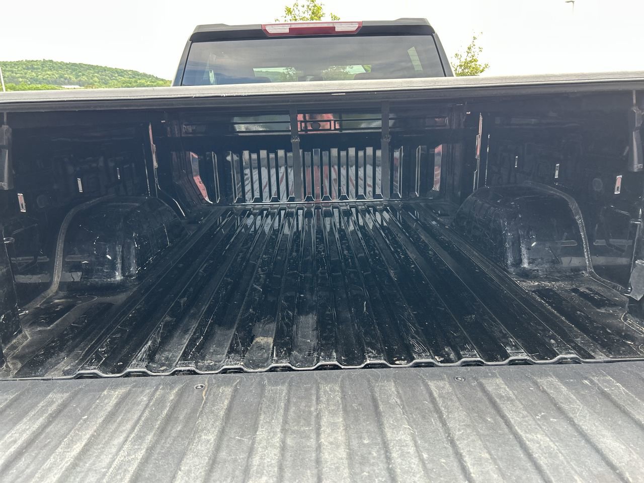 Used 2022 Chevrolet Silverado 1500 Custom AWD/4WD image 9