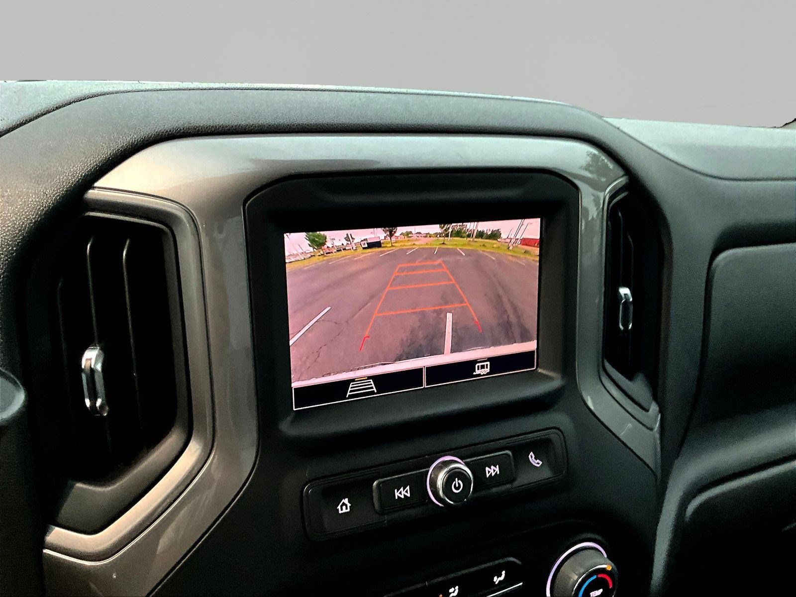 Used 2022 Chevrolet Silverado 1500 Custom AWD/4WD image 13