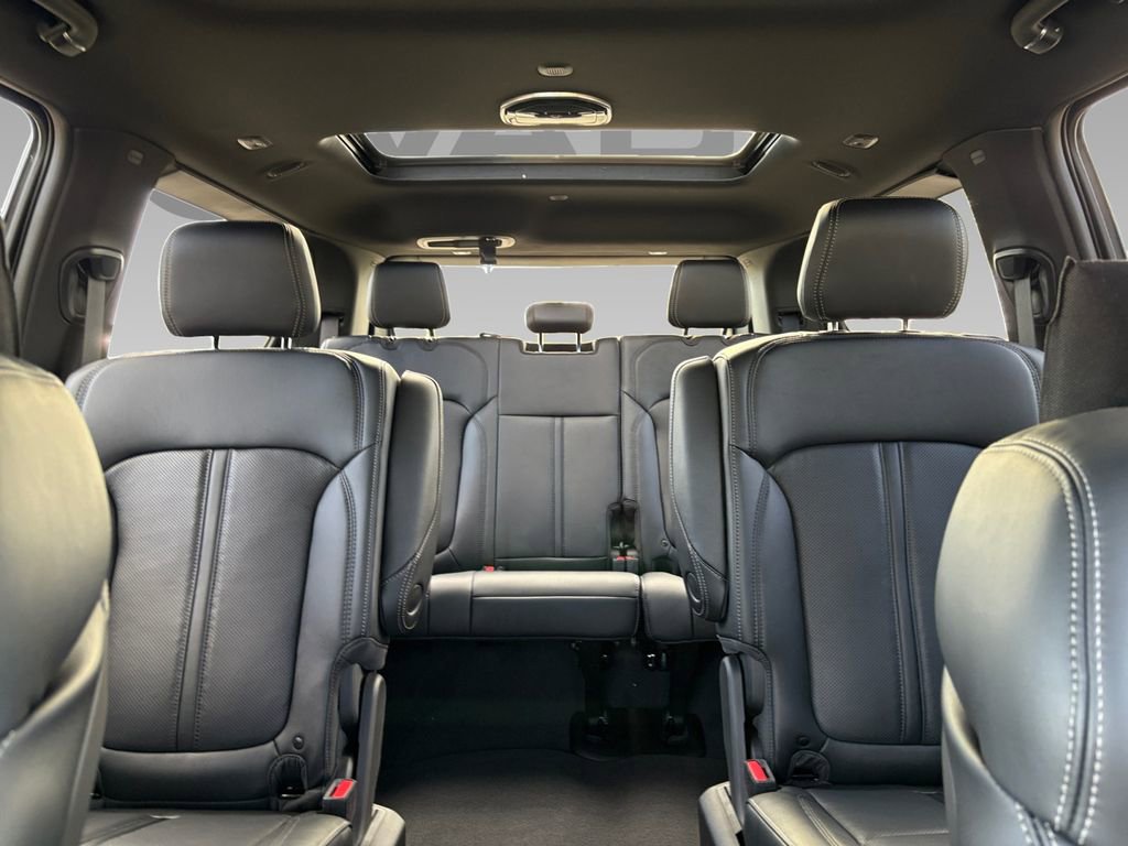 New 2026 Jeep Grand Wagoneer Summit w/ Rear Seat Video Group I image 2